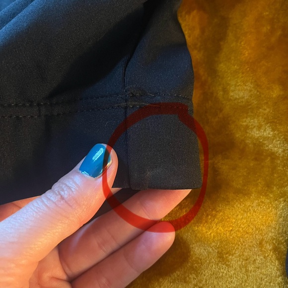 Capezio black crop top — long sleeve - Picture 5 of 6